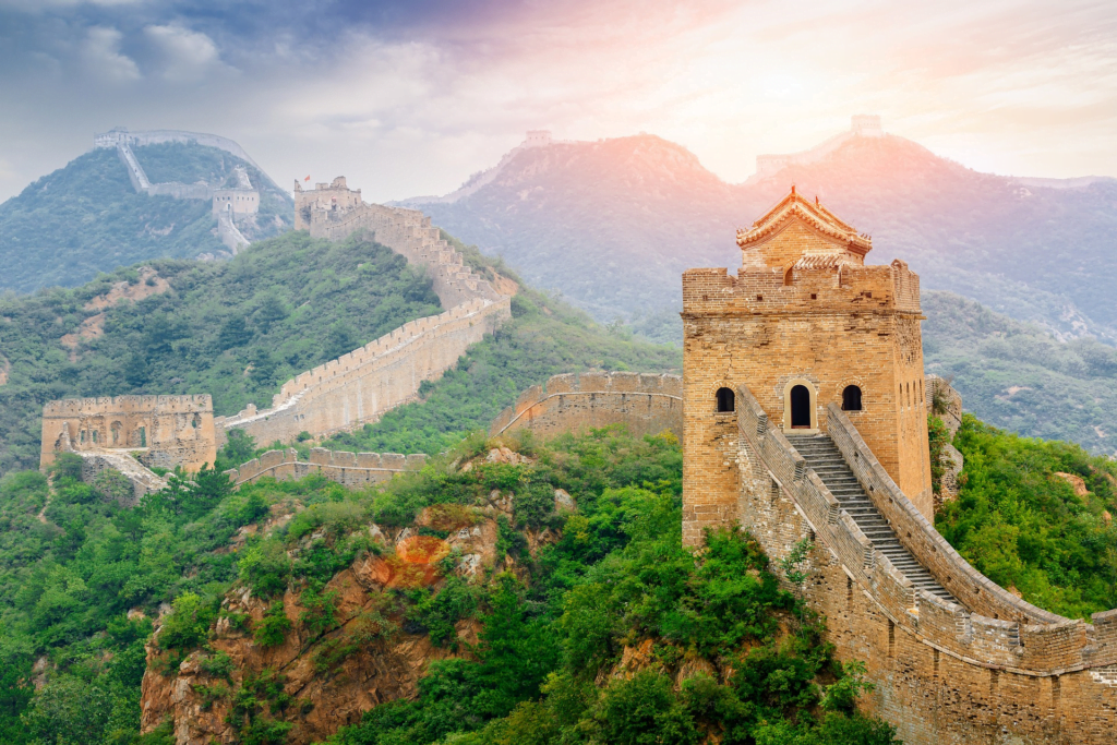 Experiencing the Dawn at the Great Wall of China